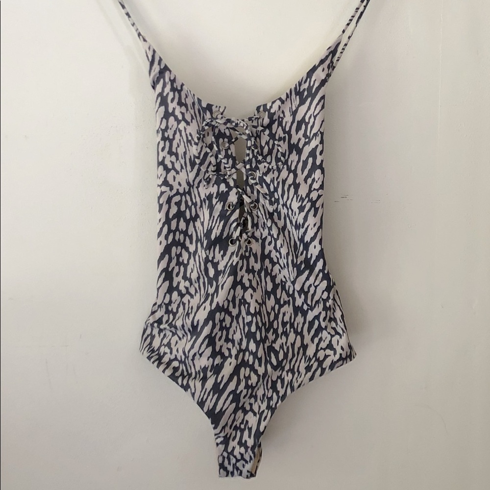 TAVIK monahan one piece never worn